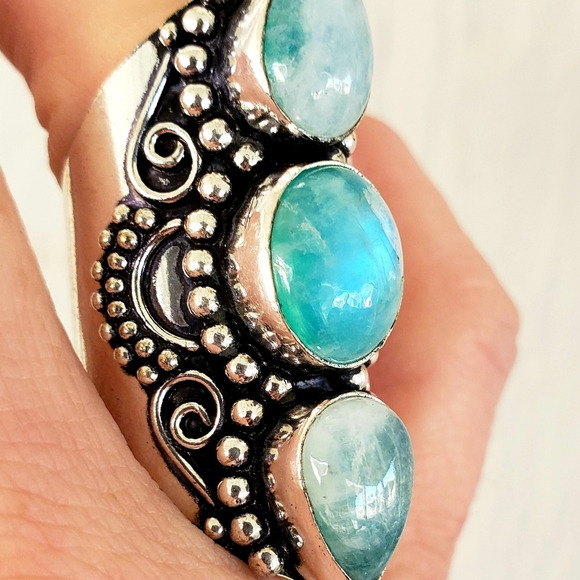 New Rainbow Moonstone 925 Silver Statement Ring. - Picture 2 of 8